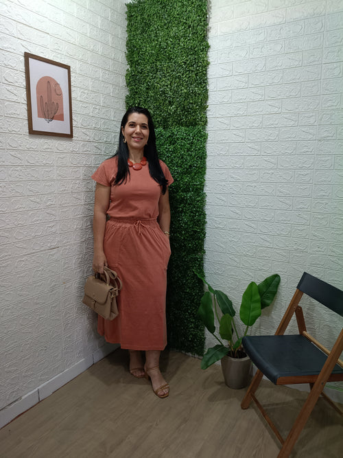 Conjunto de Saia Midi c/ Bolso Lateral e Blusinha em algodão